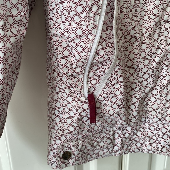 Girl’s 10/12 Winter Ski Jacket - Picture 2 of 13